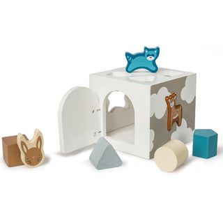 Leika- Wooden Shape Sorter