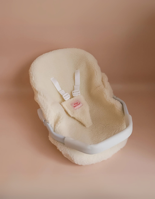 Doll Capsule  Sherpa - Tiny Harlow