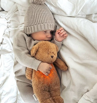 Moonie Organic Humming Bear With Lamp - Caramel