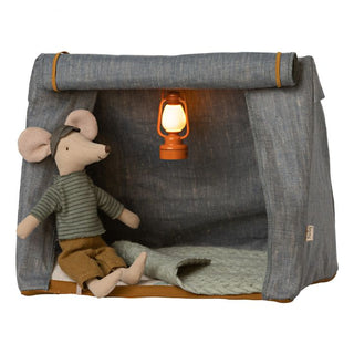 Happy Hiking tent for mouse